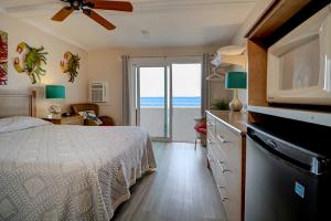 Oceanfront Queen Room 1 - First Floor - Pet Friendly               