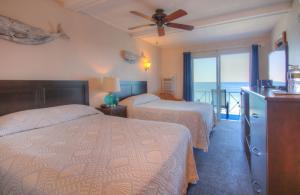 Oceanfront Standard Room 25 - Second Floor   