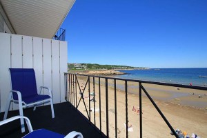 Oceanfront Queen Efficiency Room 27 - Second Floor        