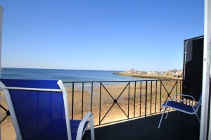 Oceanfront King with Single Pull-out Room 34 - Third Floor